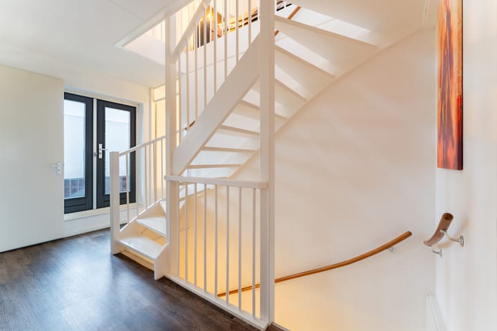 Foto 46 van Burt Bacharachstraat 80