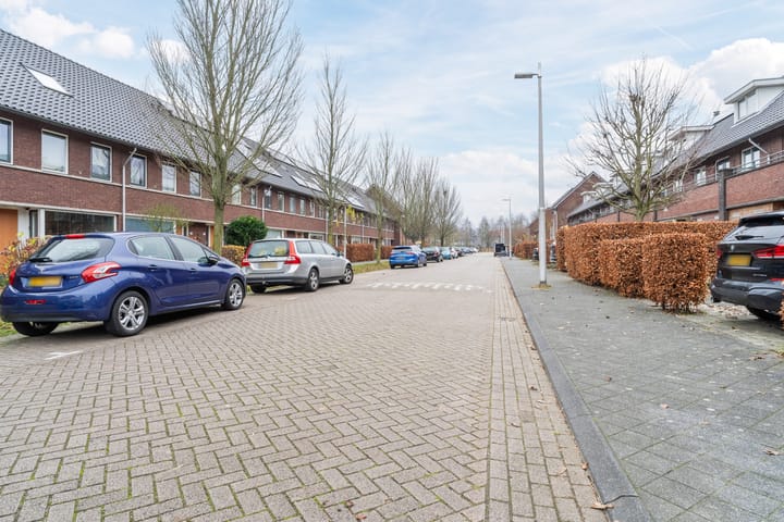 Foto 61 van Burt Bacharachstraat 80