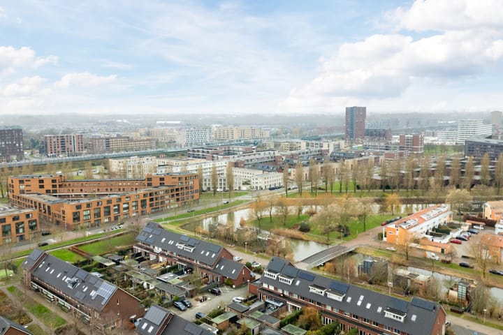 Foto 71 van Burt Bacharachstraat 80