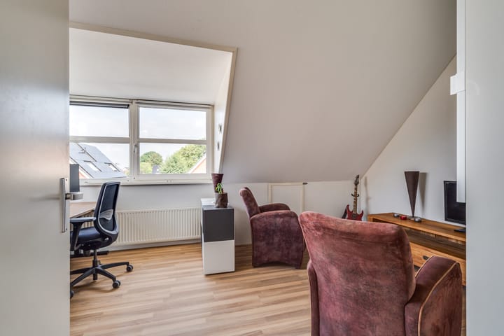 Foto 38 van Heinelaan 26