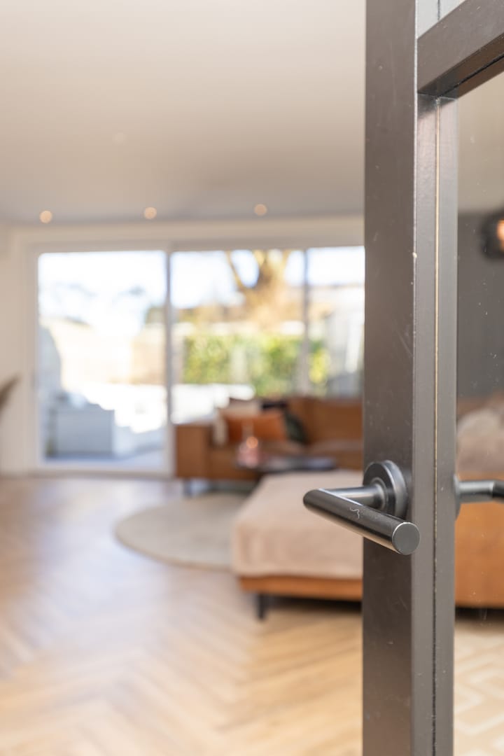 Foto 10 van Karos 68