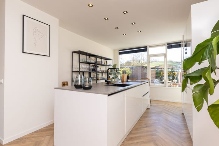 Foto 22 van Karos 68