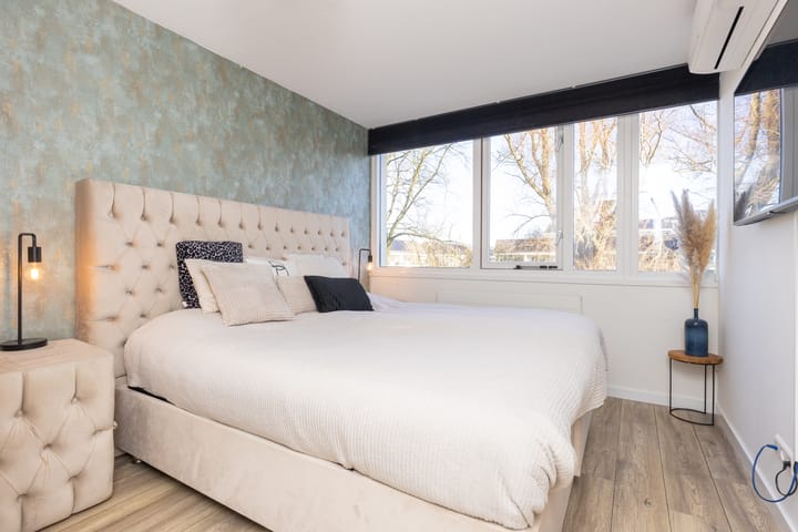 Foto 37 van Karos 68