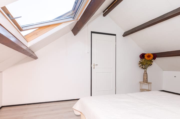 Foto 43 van Karos 68