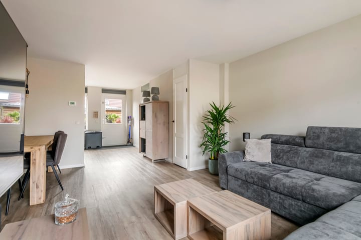 Foto 8 van H.J. Ganzemanstraat 49