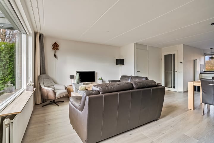 Foto 9 van Vosplantsoen 11