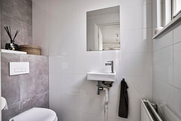 Foto 15 van Esdoornstraat 6