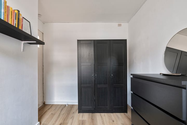 Foto 21 van Esdoornstraat 6