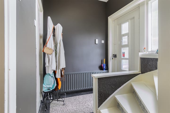 Foto 3 van Julianalaan 111