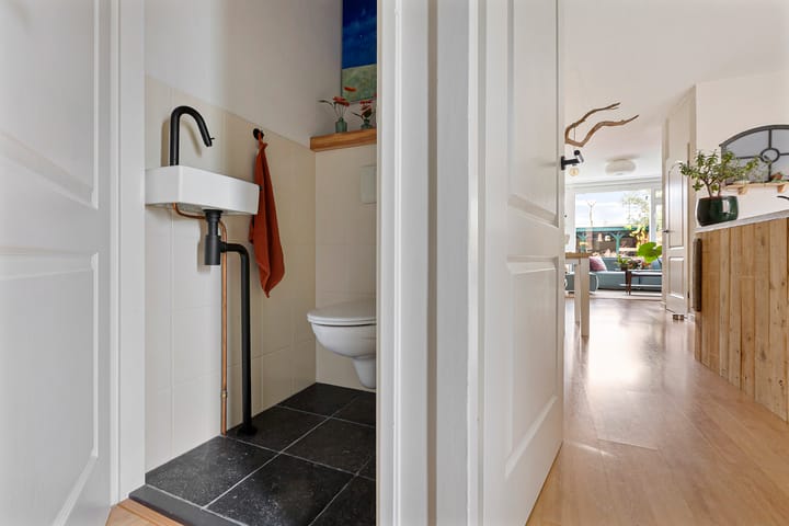 Foto 2 van Teteringenstraat 71