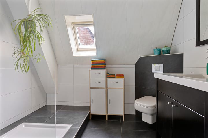 Foto 8 van Teteringenstraat 71