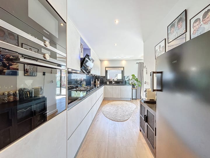 Foto 14 van Burgemeester van Zuijenstraat 47