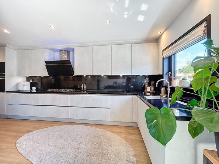 Foto 15 van Burgemeester van Zuijenstraat 47