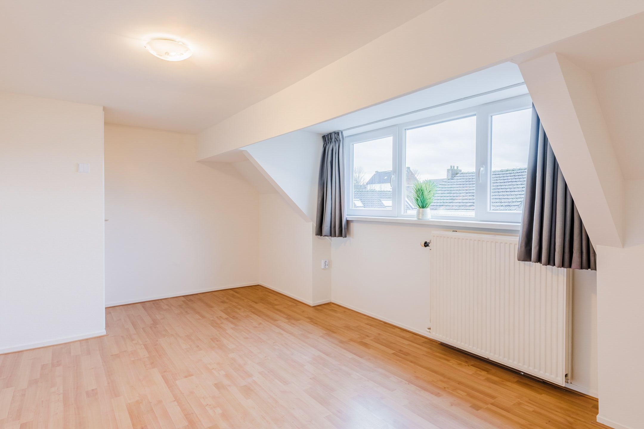 Photo 18 of Sint Josephstraat 4