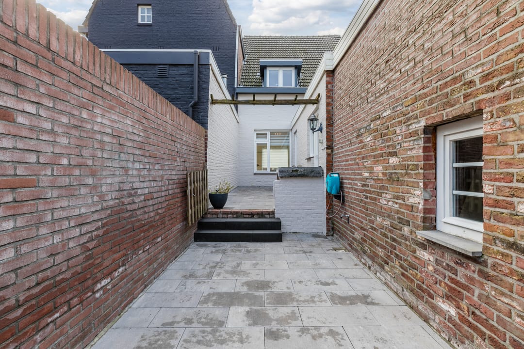 Photo 23 of Sint Josephstraat 4