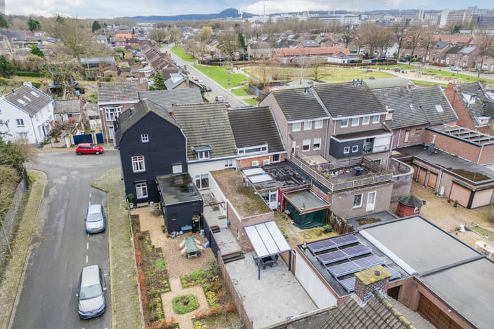 Foto 30 van Sint Josephstraat 4