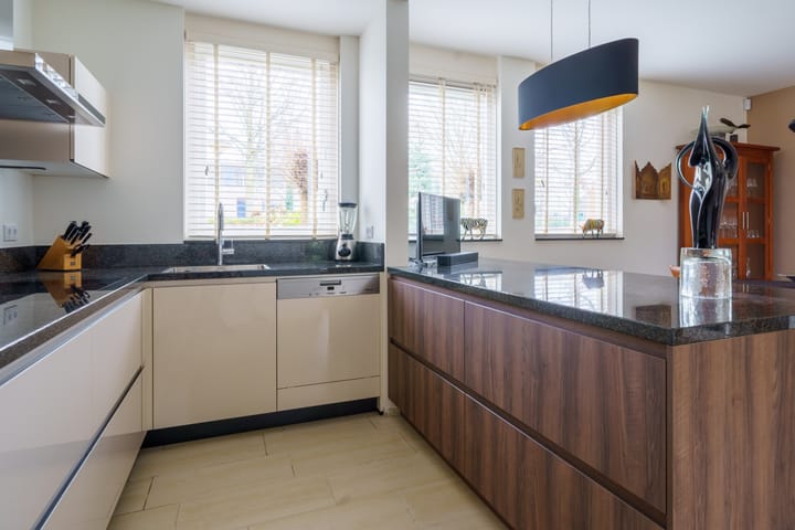 Foto 14 van Kees Verweystraat 11