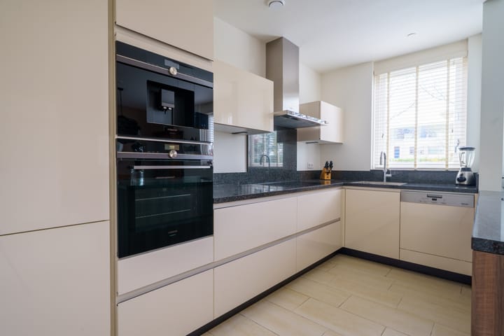 Foto 12 van Kees Verweystraat 11