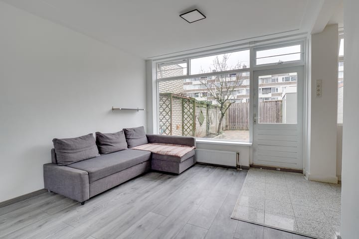 Photo 6 of Van Eysingalaan 15