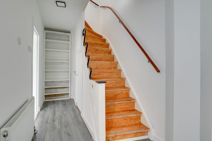 Photo 12 of Van Eysingalaan 15