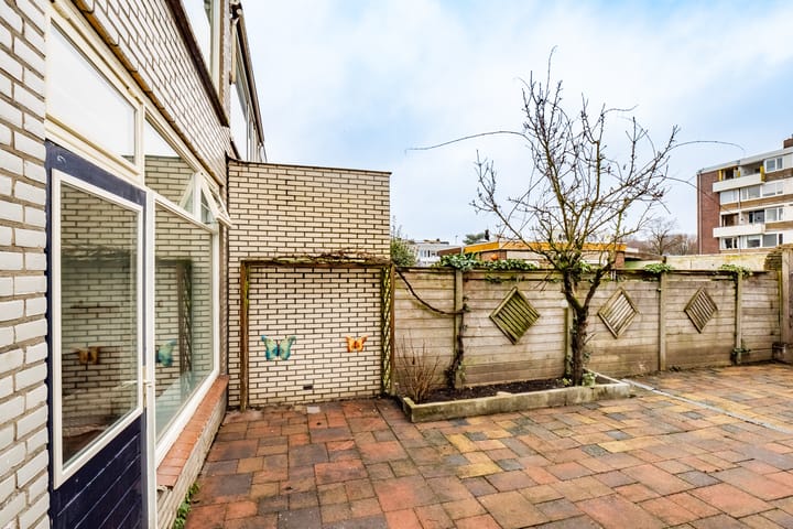 Photo 23 of Van Eysingalaan 15