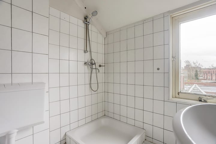 Foto 27 van Zwaluwstraat 179