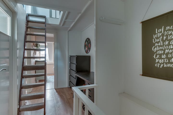 Foto 22 van Burgemeester van Engelenweg 25