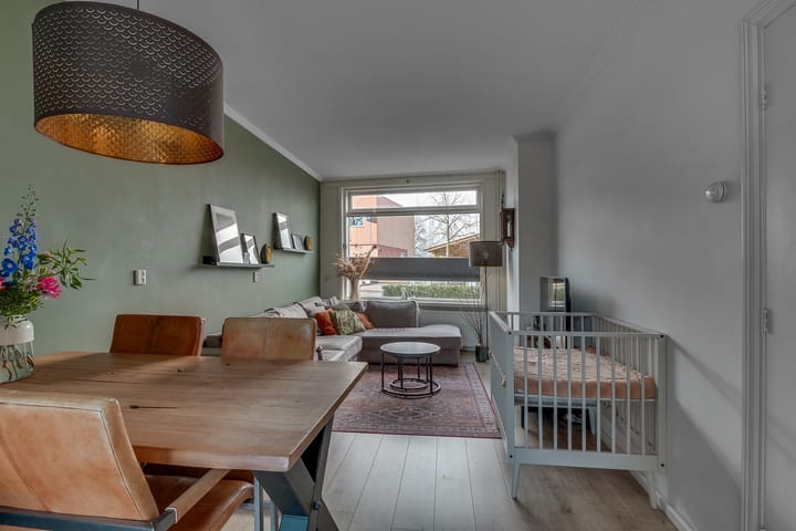 Foto 10 van Burgemeester van Engelenweg 25