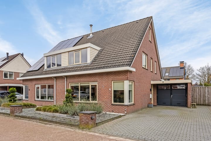 Foto 5 van Taurus 18