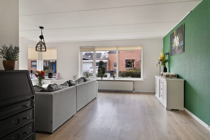 Foto 9 van Taurus 18