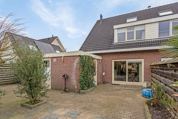 Foto 39 van Taurus 18