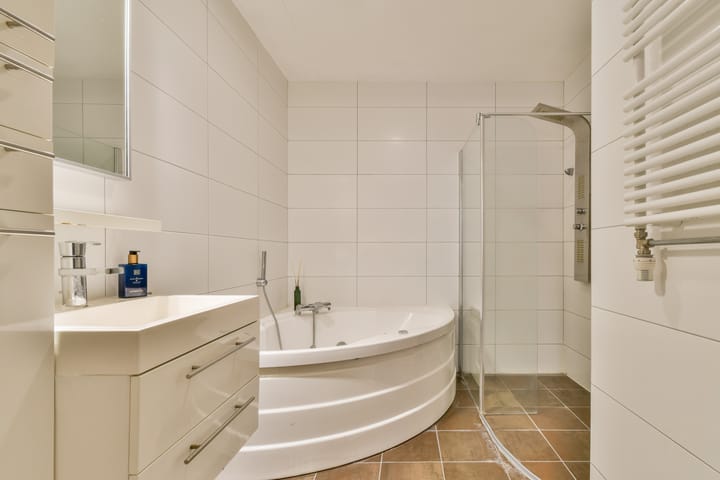 Photo 15 of Johan Hofmanstraat 108