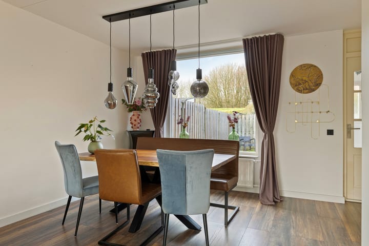 Foto 11 van Julianastraat 60