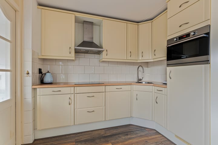 Foto 15 van Julianastraat 60