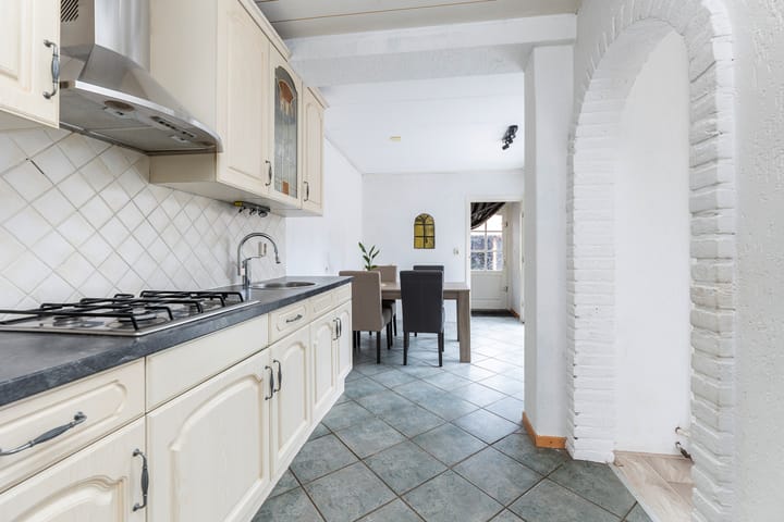 Foto 11 van Leeuwerikstraat 39