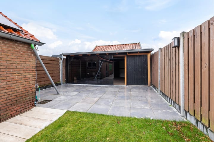 Foto 27 van Leeuwerikstraat 39