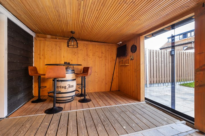 Foto 28 van Leeuwerikstraat 39