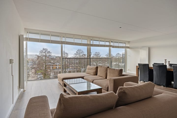 Photo 4 of Buizerdhof 411