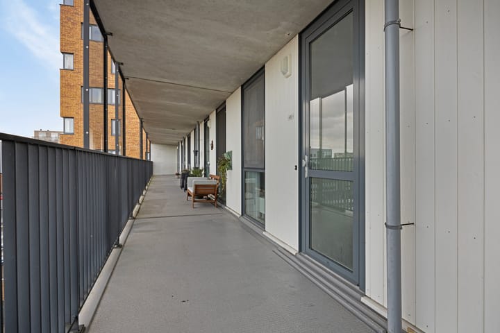 Photo 30 of Buizerdhof 411