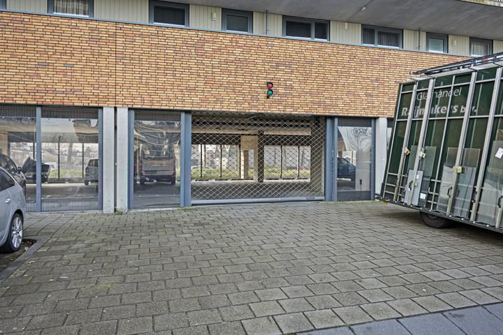 Photo 32 of Buizerdhof 411