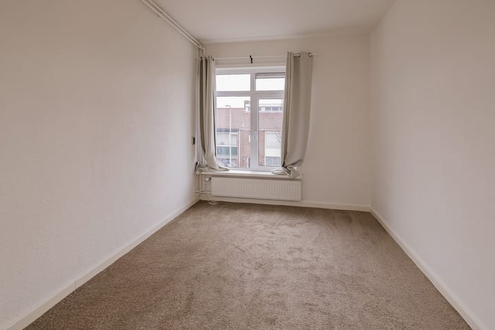 Foto 17 van Linnaeusstraat 125