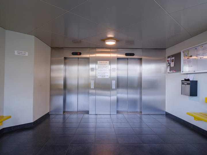 Foto 8 van Tjaarda 428