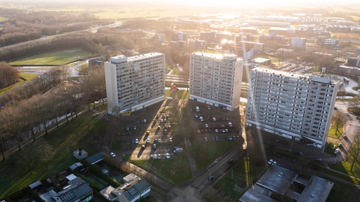 Foto 29 van Tjaarda 428