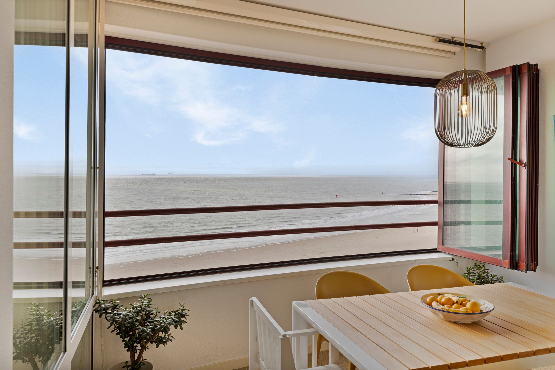 Foto 24 van Boulevard Bankert 502