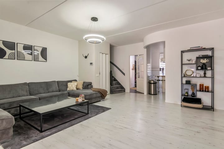 Foto 13 van Akkerwindelaan 14