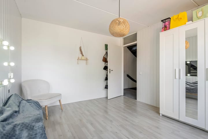 Foto 24 van Akkerwindelaan 14