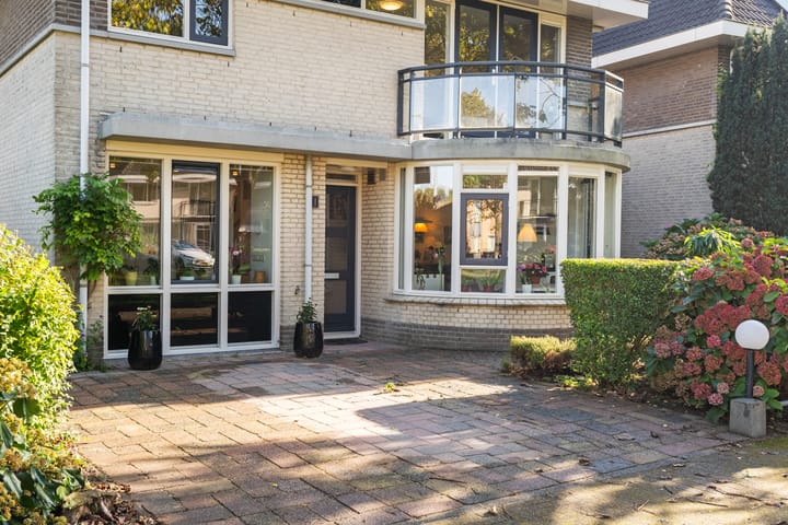 Foto 6 van Vlinderplantsoen 1