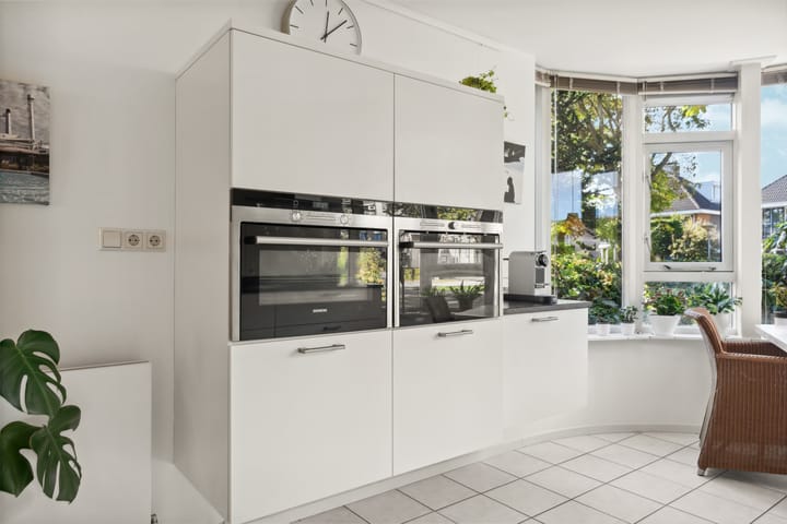 Foto 24 van Vlinderplantsoen 1