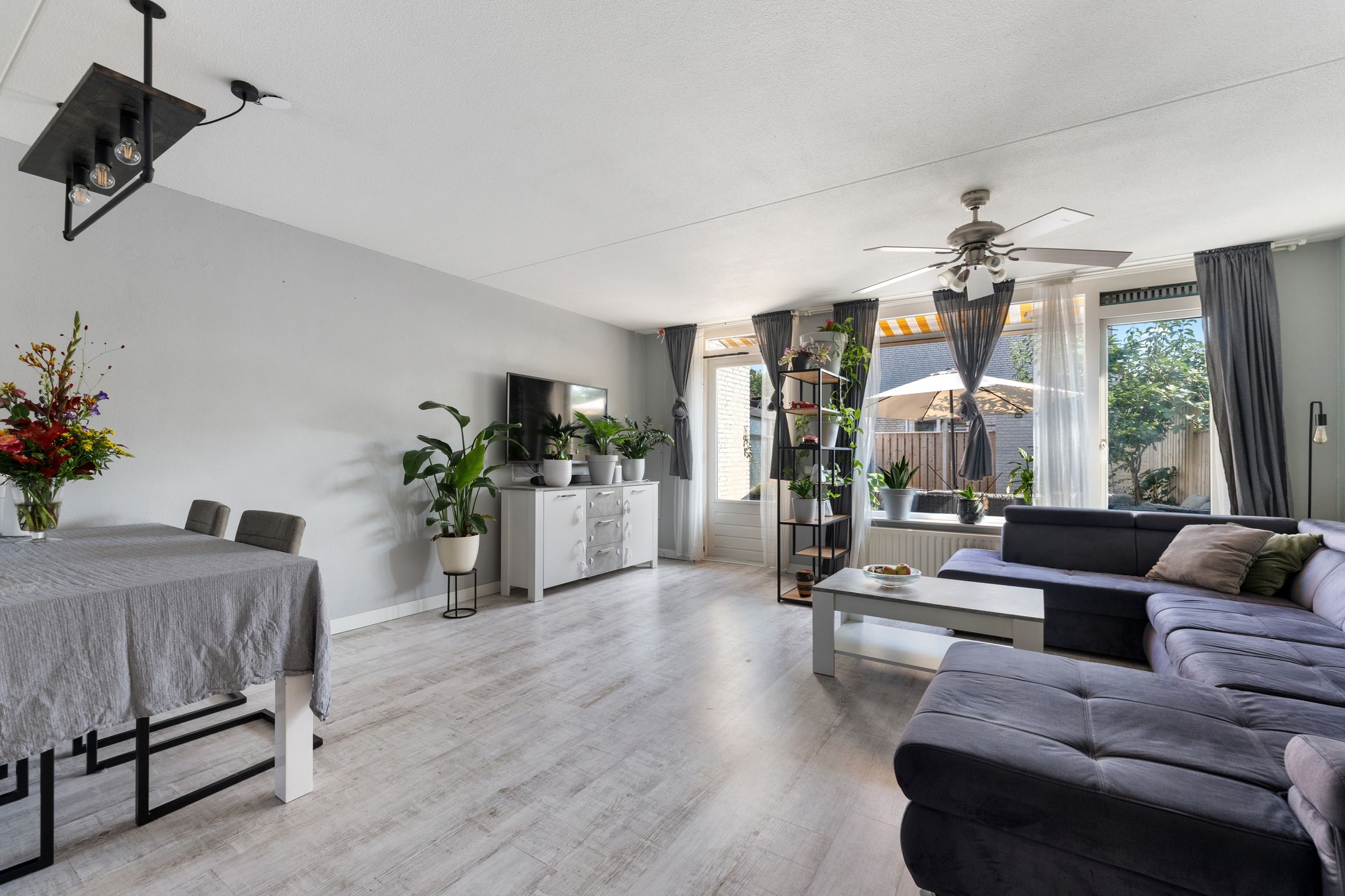 Photo 6 of Blokweerweg 51-A