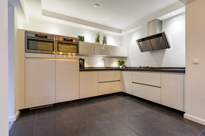 Foto 12 van Dr. Ariënsstraat 24